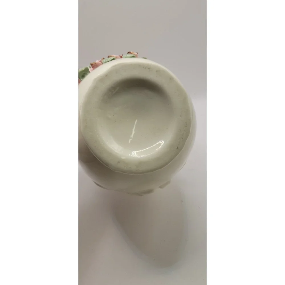Vintage Cherub Angel Vase Ivory Ceramic 10